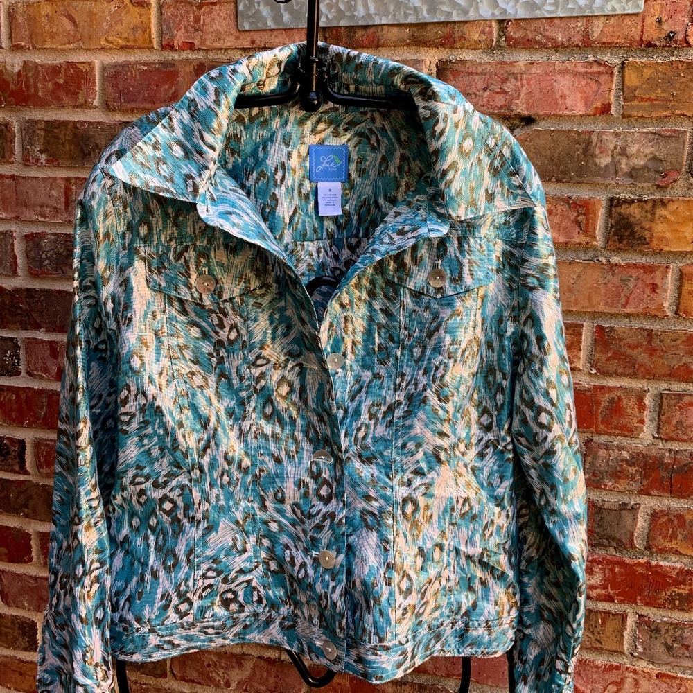 NWOT LADIES LARU LANE JACKET  - SMALL NOW $15